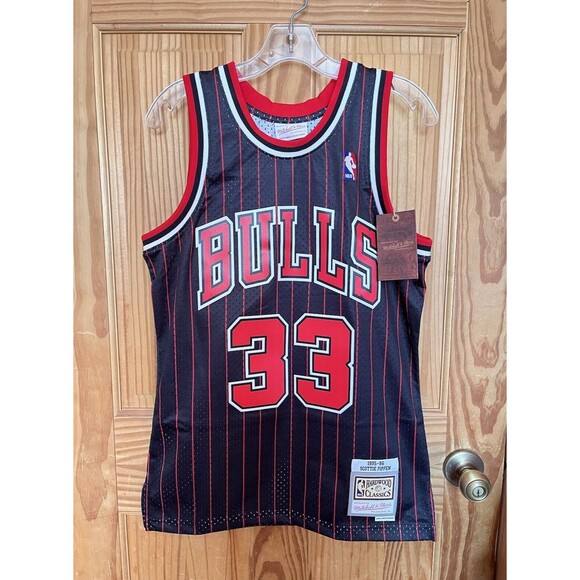 Mitchell & Ness NBA Swingman Bulls Scottie Pippen Alternate Jersey 95-96 Sz 2XL - Picture 1 of 11